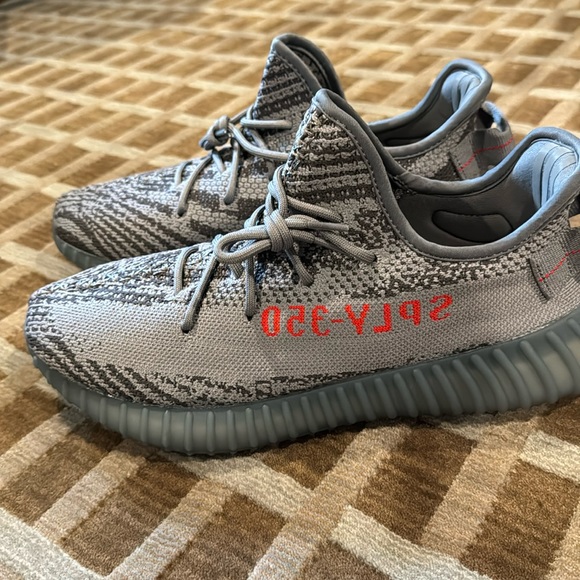 Yeezy Boast 350 Beluga - Picture 1 of 3